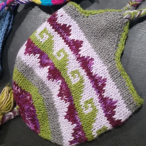 Wool hat. - Picture 5 of 16